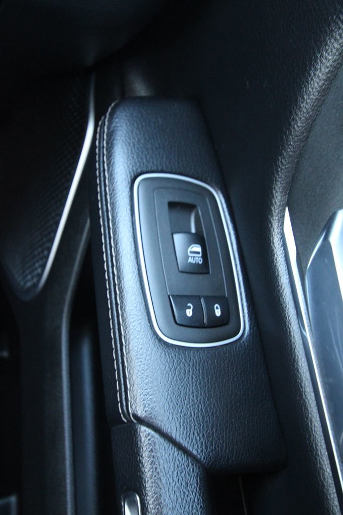 Used 2021 RAM 1500 Laramie image 17