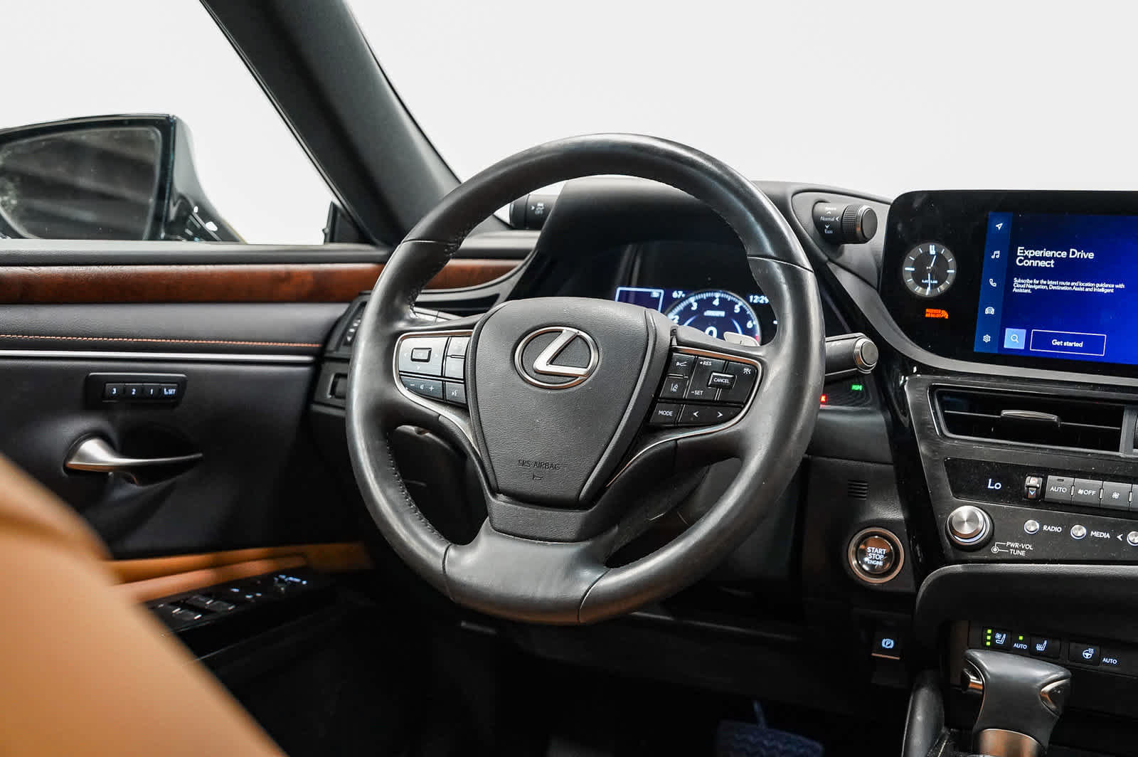 Used 2024 Lexus ES 350 w/ Premium Package FWD image 15