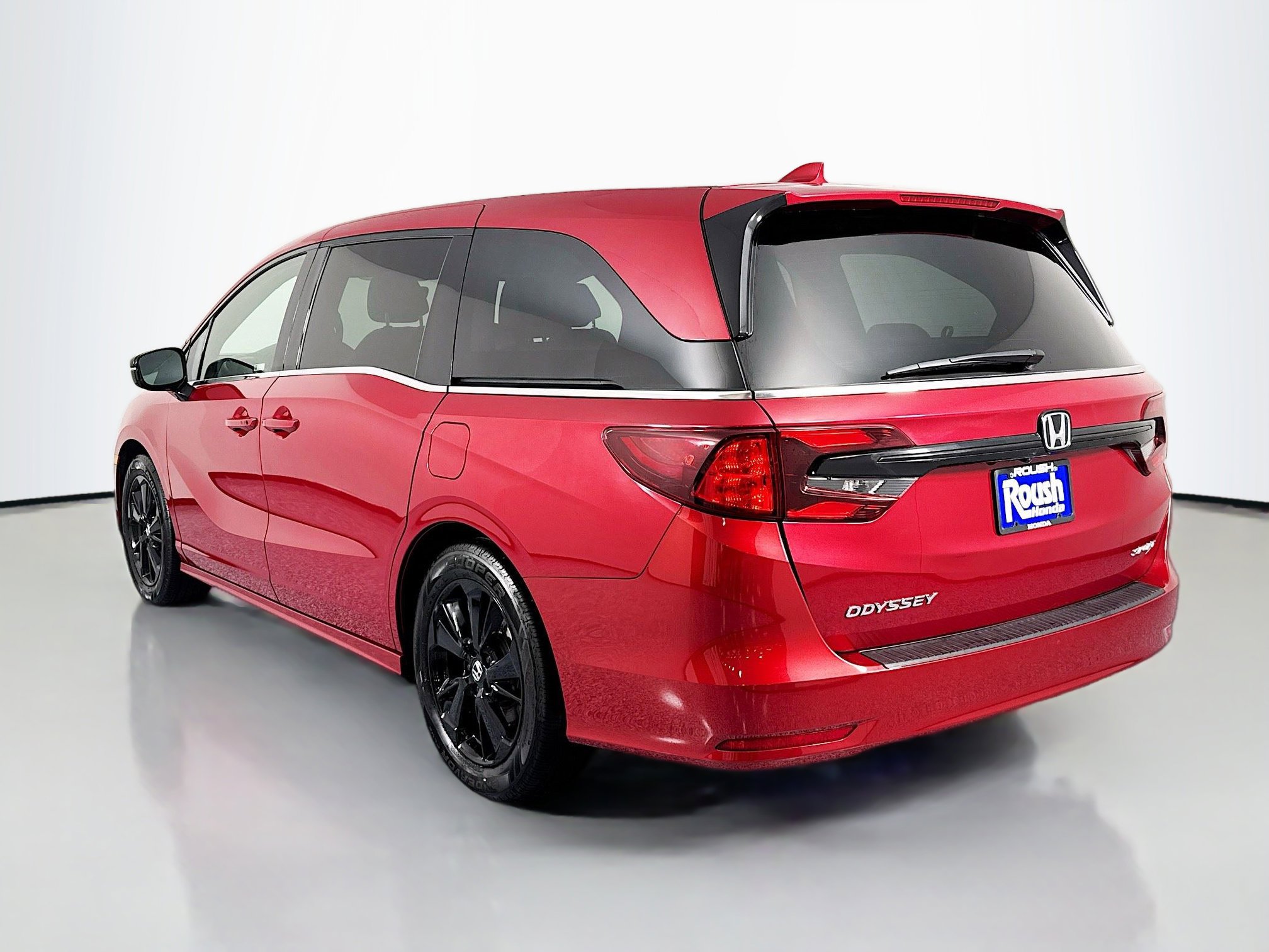 Certified 2023 Honda Odyssey Sport image 7