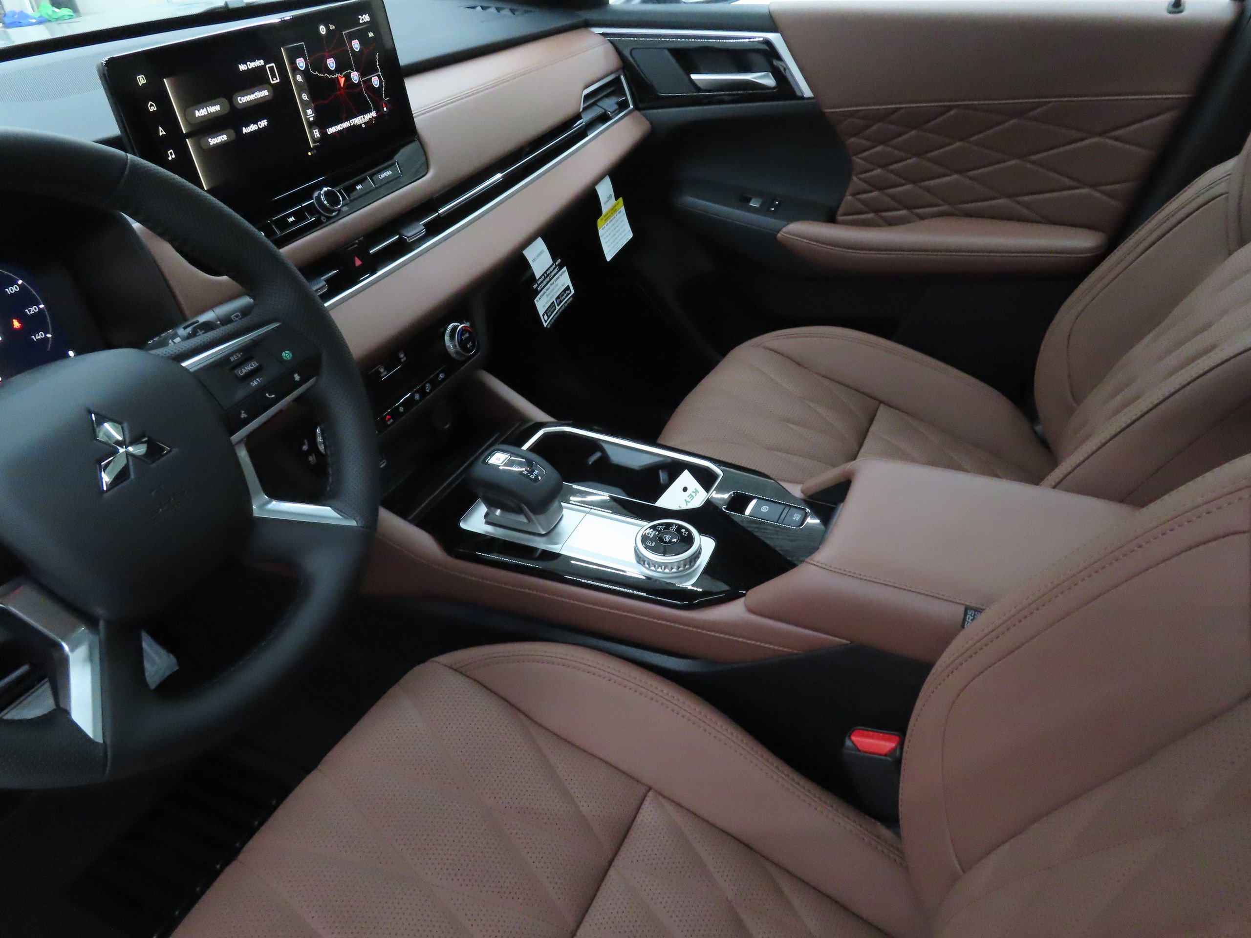 New 2026 Mitsubishi Outlander SEL image 21