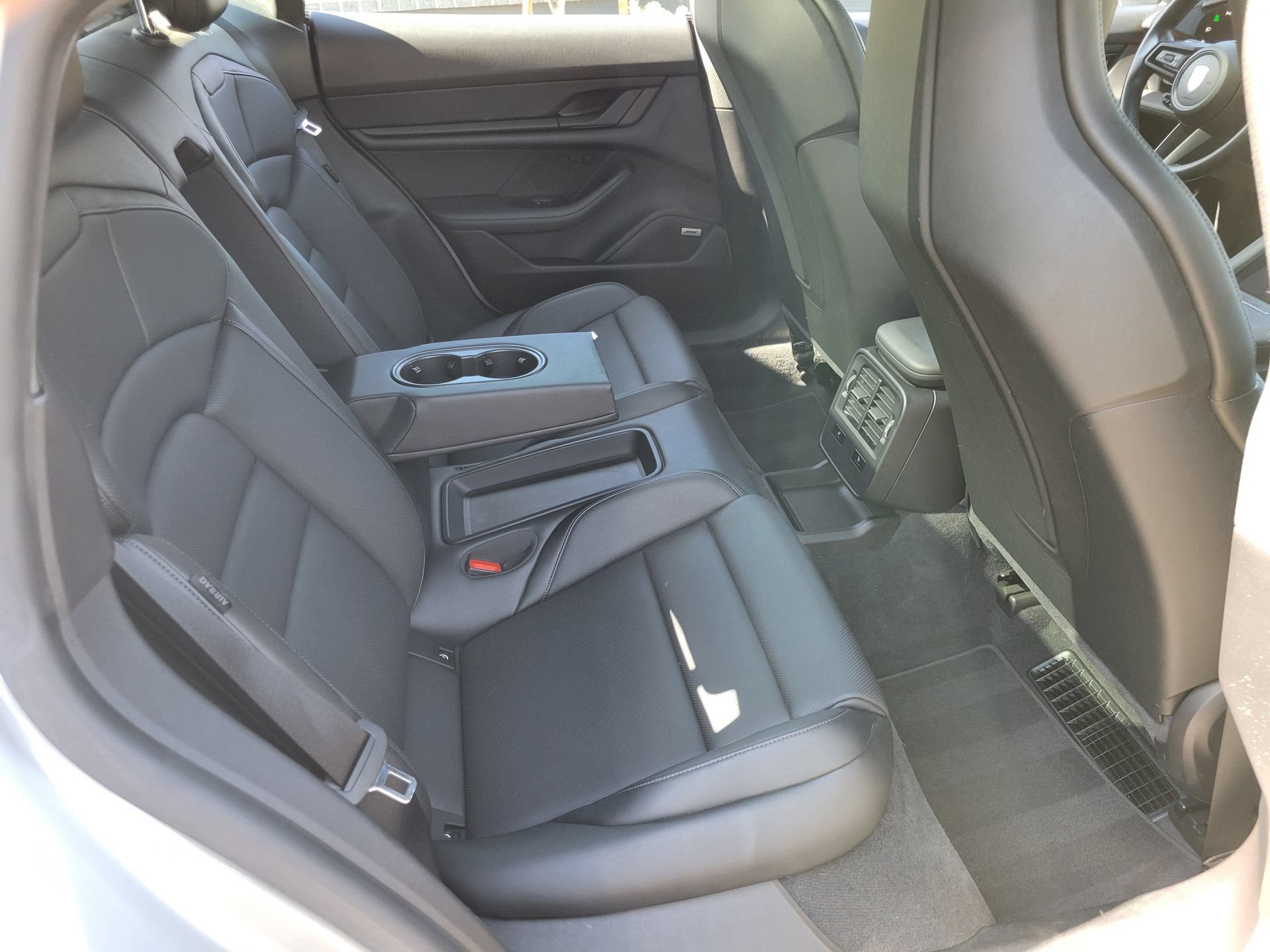 Certified 2021 Porsche Taycan RWD image 26