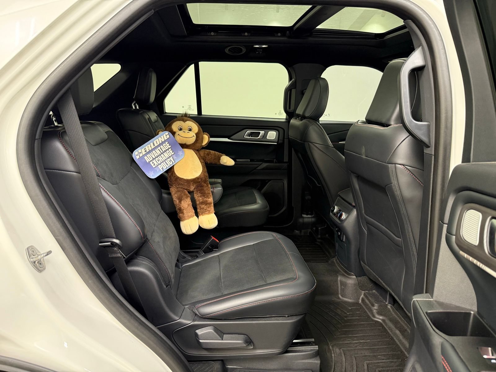 Used 2025 Ford Explorer ST w/ Sun And Sound Package AWD/4WD image 34