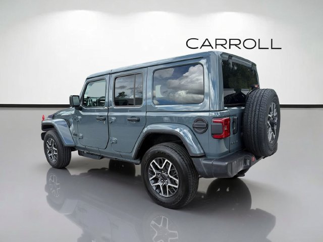 Used 2026 Jeep Wrangler Unlimited Sahara AWD/4WD image 5