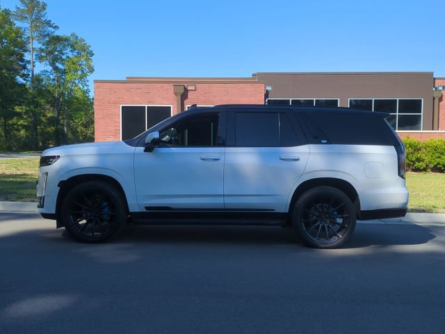 Used 2024 Cadillac Escalade Sport Platinum w/ LPO, ONYX Package AWD/4WD image 10