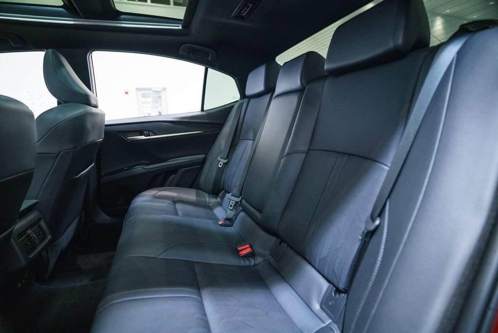 Used 2025 Toyota Camry XSE FWD image 35