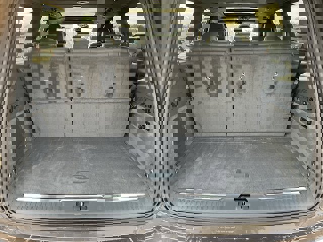 Used 2024 Jeep Grand Wagoneer Series III w/ Flexible Seating Group image 5