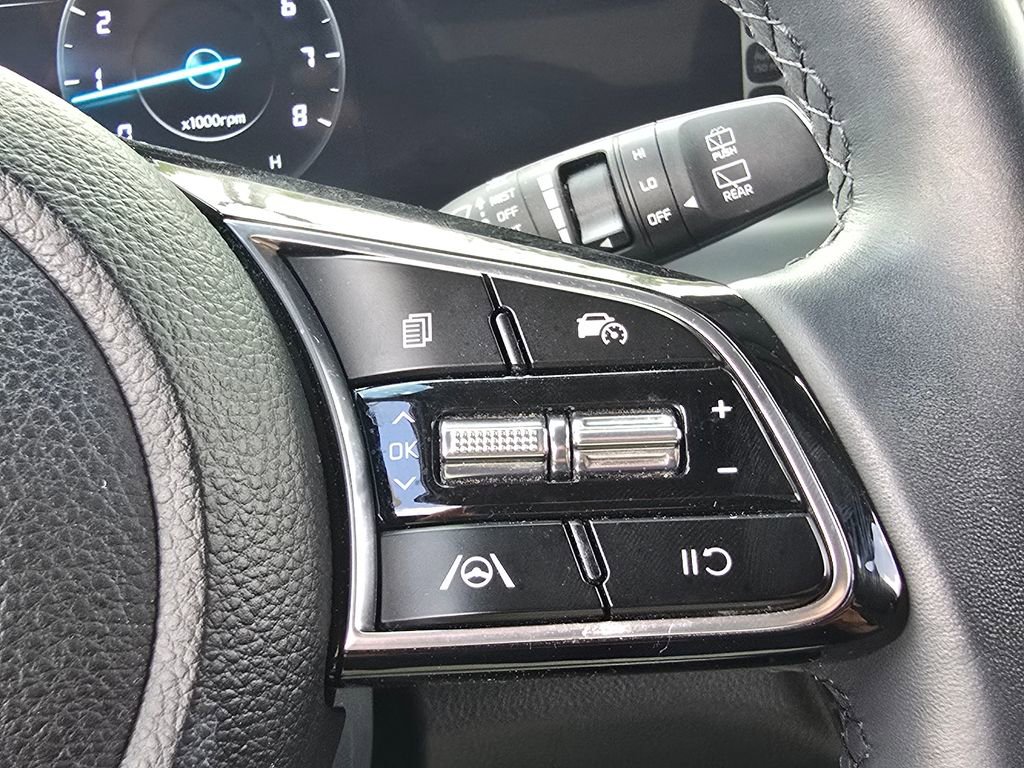 Certified 2024 Kia Seltos S image 22