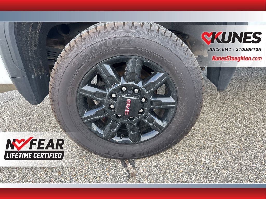 Used 2024 GMC Sierra 2500 AT4 w/ AT4 Premium Plus Package image 14