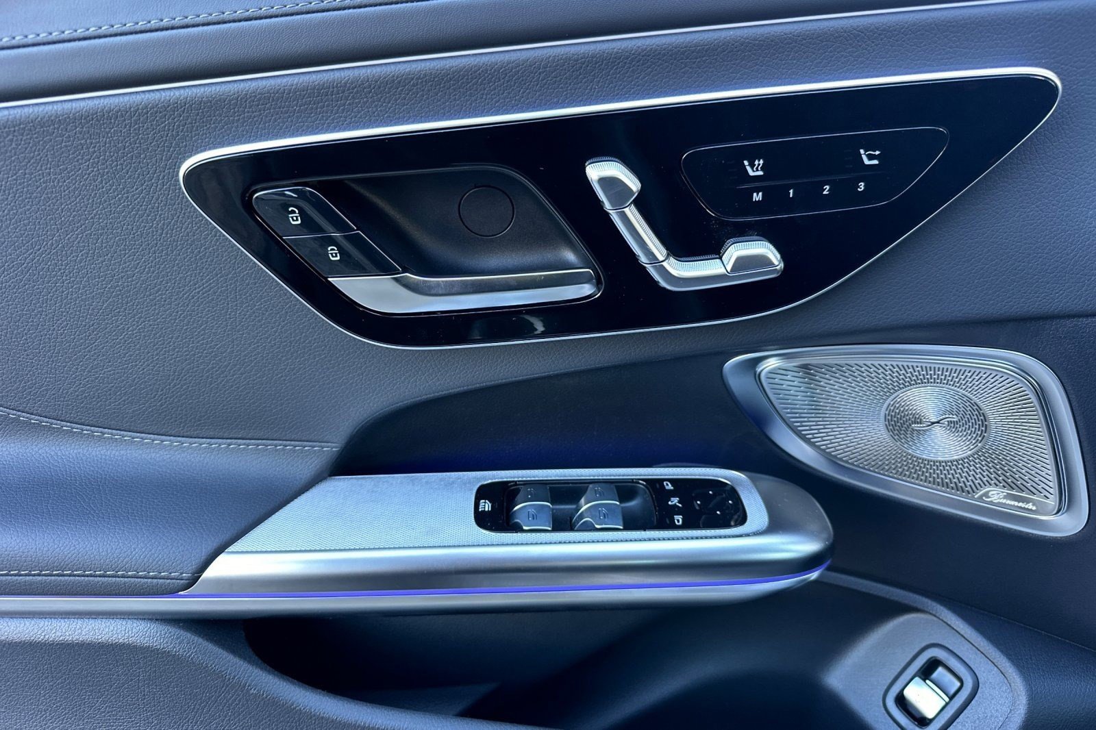 New 2026 Mercedes-Benz CLE 300 4MATIC Cabriolet image 14