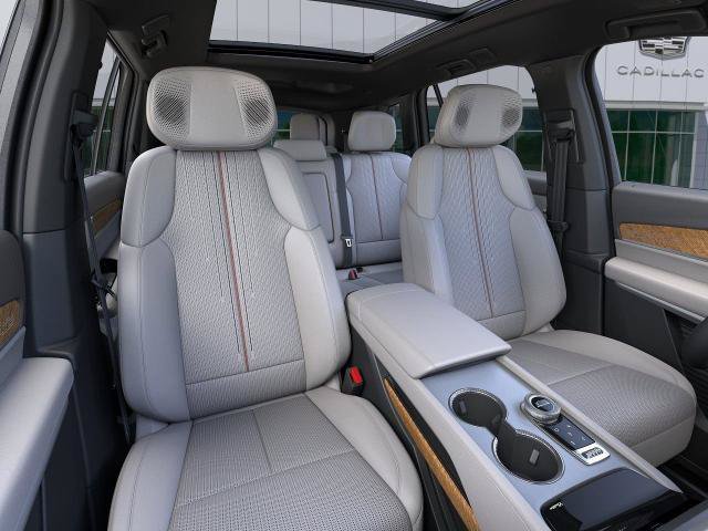 New 2026 Cadillac Vistiq Luxury AWD/4WD image 16