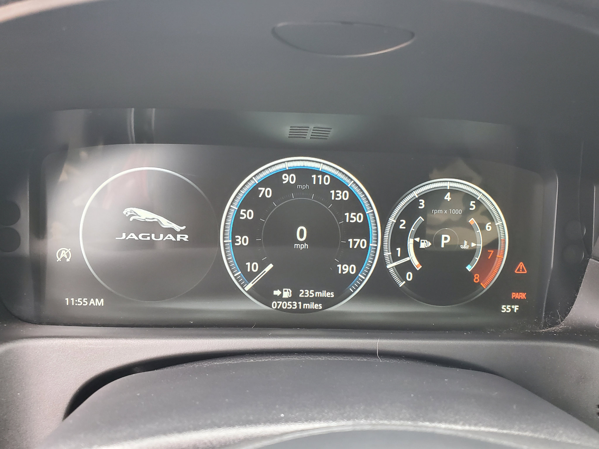 Used 2018 Jaguar XF First Edition image 31