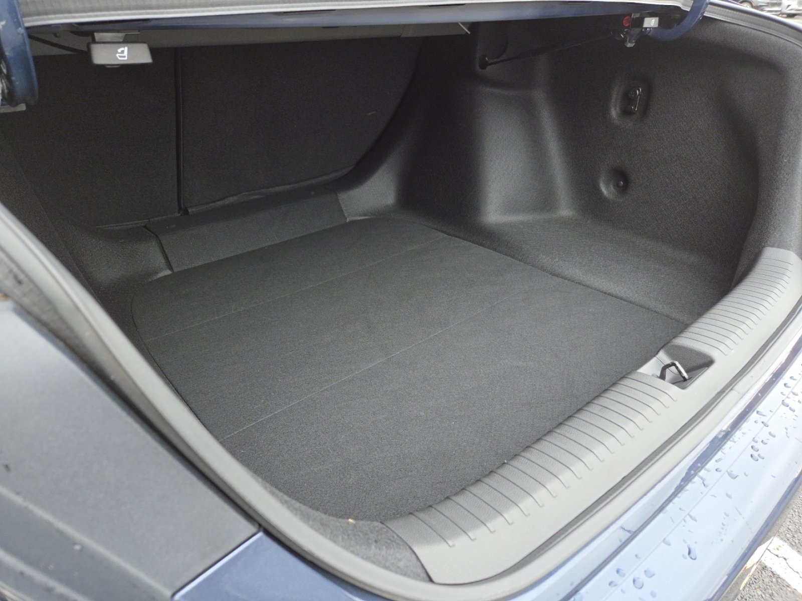 Certified 2023 Honda Accord EX image 19