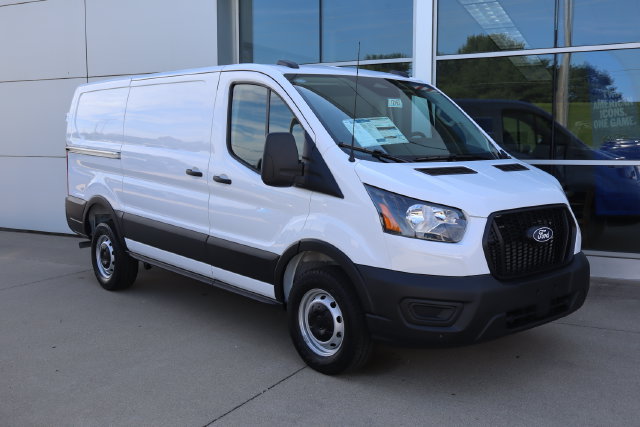 New 2026 Ford Transit 250 Low Roof RWD image 7
