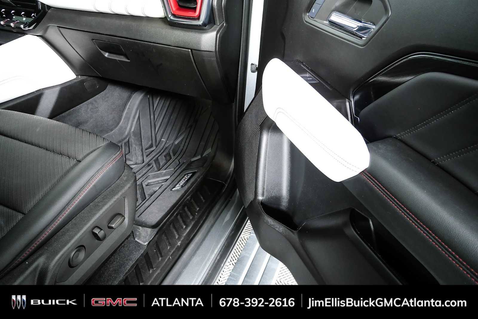 Used 2024 GMC Canyon AT4X AWD/4WD image 26