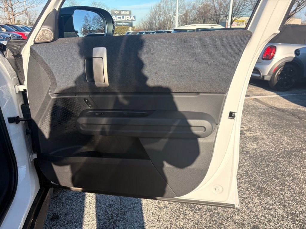 Used 2025 MINI Cooper Countryman S w/ Comfort Package Max image 25
