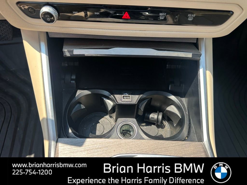 Certified 2025 BMW 330i Sedan w/ Convenience Package image 26