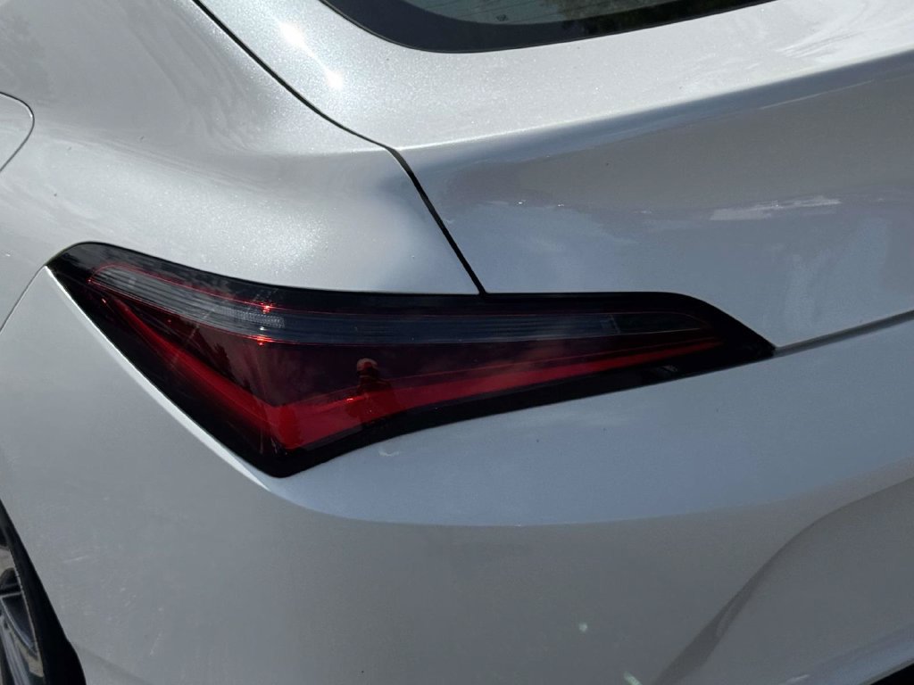 Certified 2024 Acura Integra FWD image 9