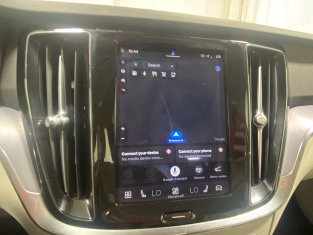 Used 2024 Volvo S60 T8 Core AWD/4WD image 18