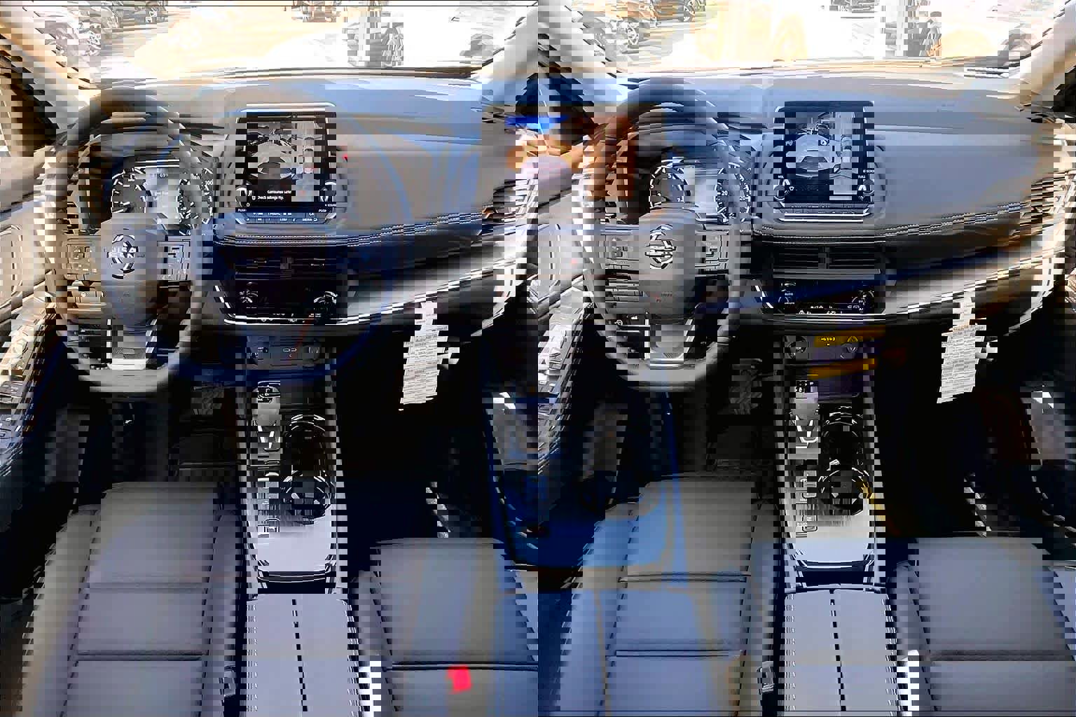 New 2026 Nissan Rogue Dark Armor image 5