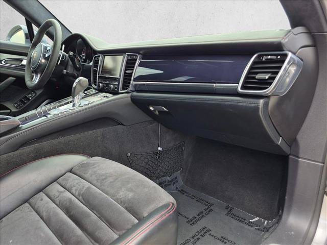 Used 2013 Porsche Panamera GTS AWD/4WD image 24