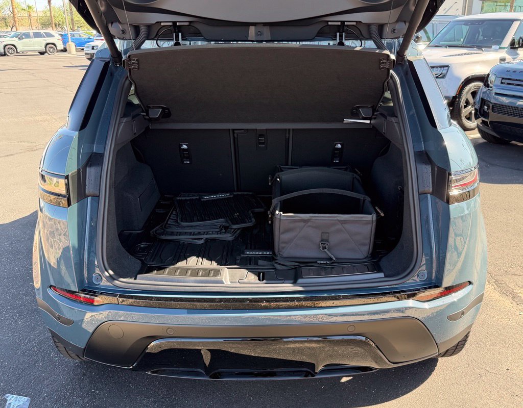 New 2026 Land Rover Range Rover Evoque S AWD/4WD image 16