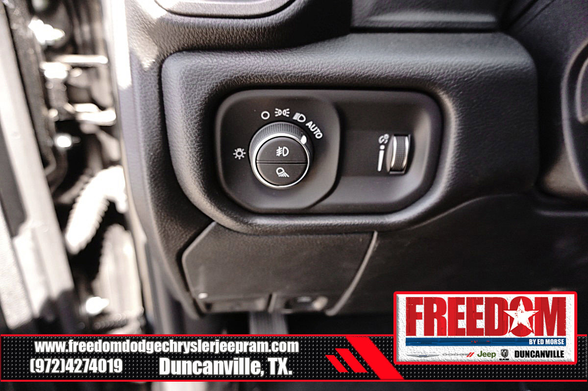 New 2026 RAM 2500 Tradesman AWD/4WD image 28