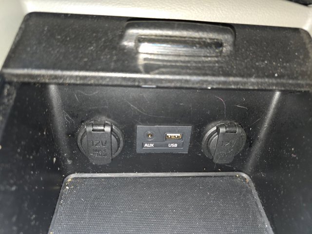 Used 2015 Kia Forte LX image 26