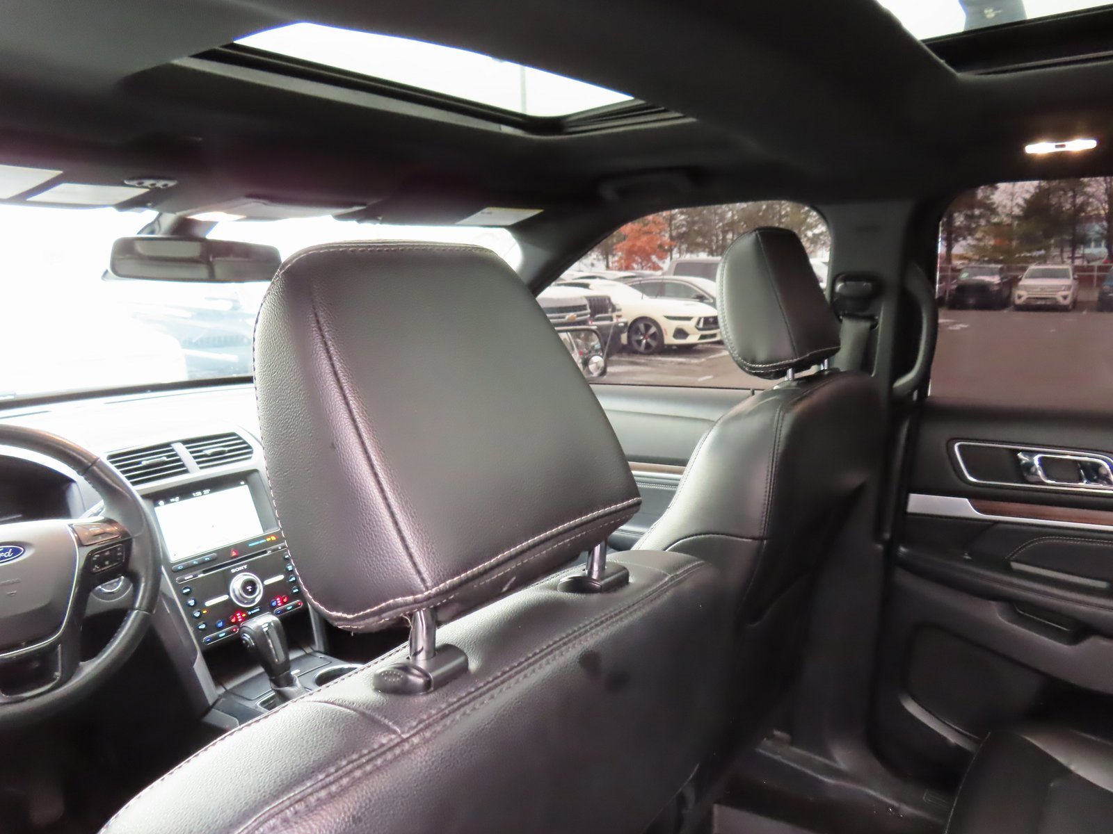 Used 2018 Ford Explorer Limited w/ Equipment Group 301A image 25