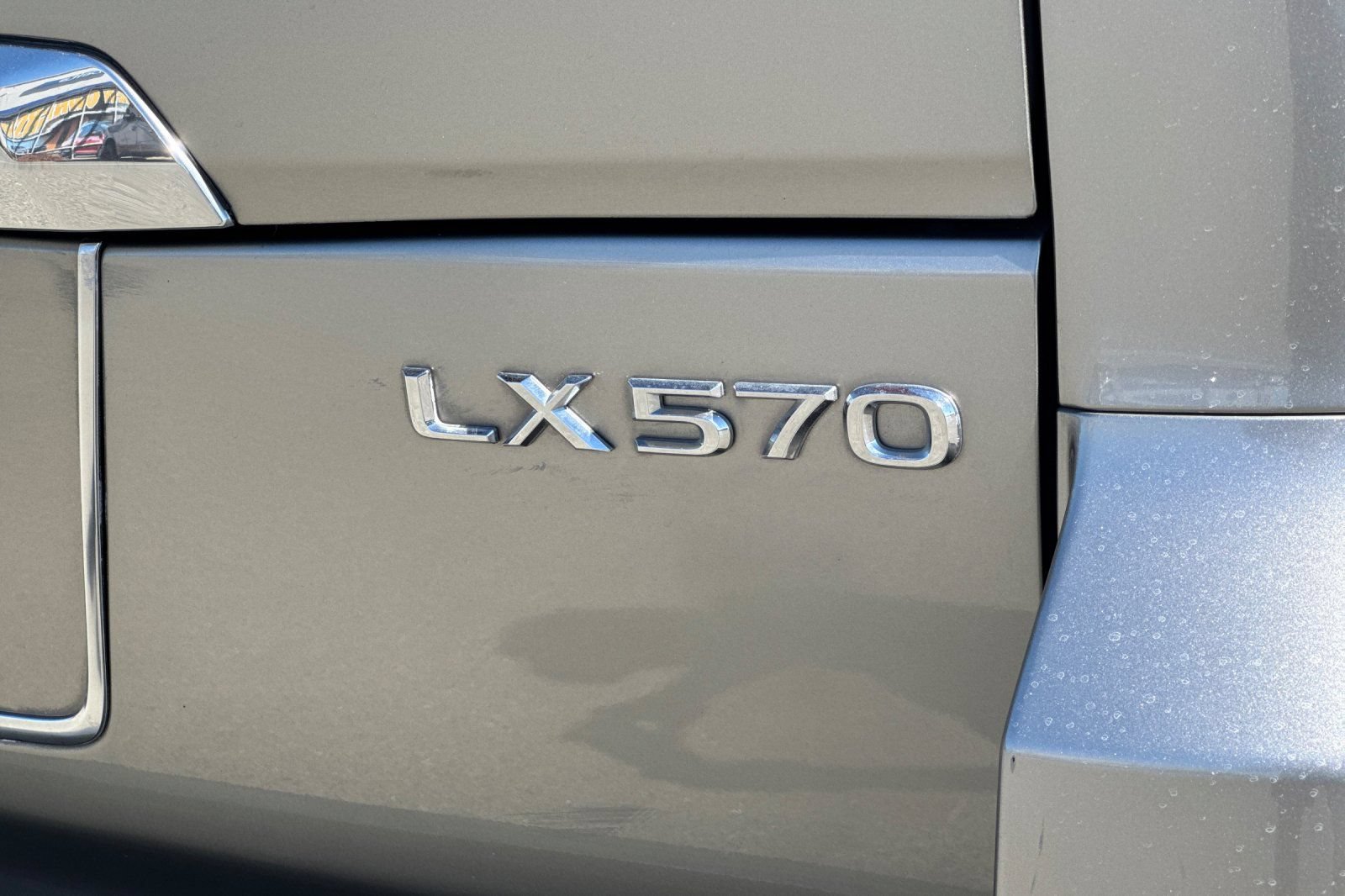 Used 2019 Lexus LX 570 4WD image 29