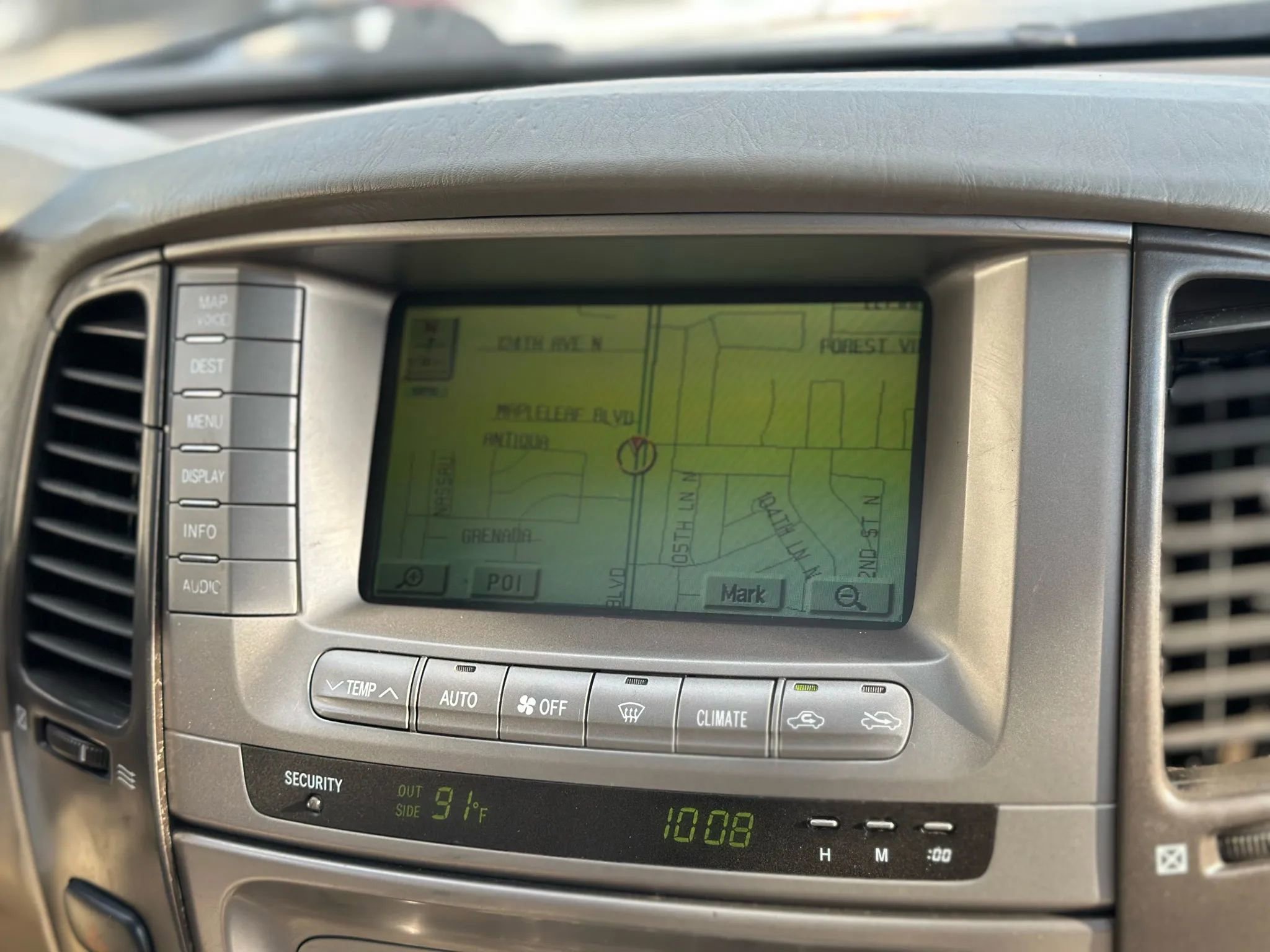 Used 2003 Toyota Land Cruiser AWD/4WD image 14