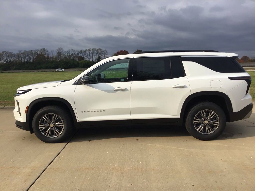 New 2026 Chevrolet Traverse LT w/ Driver Confidence Package image 9