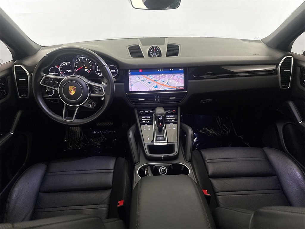 Used 2021 Porsche Cayenne Coupe image 21