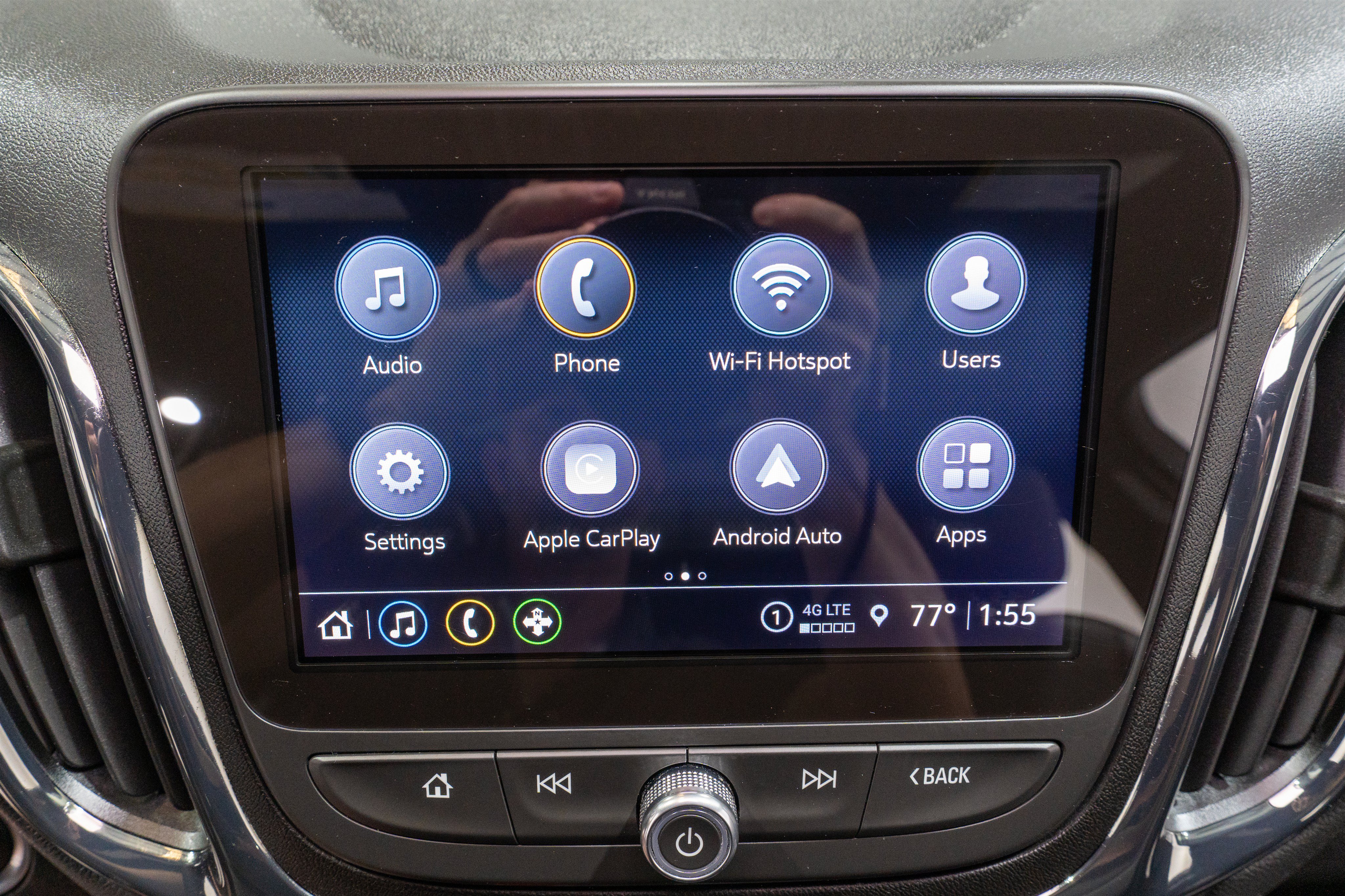 Used 2024 Chevrolet Equinox RS w/ RS Leather Package FWD image 18
