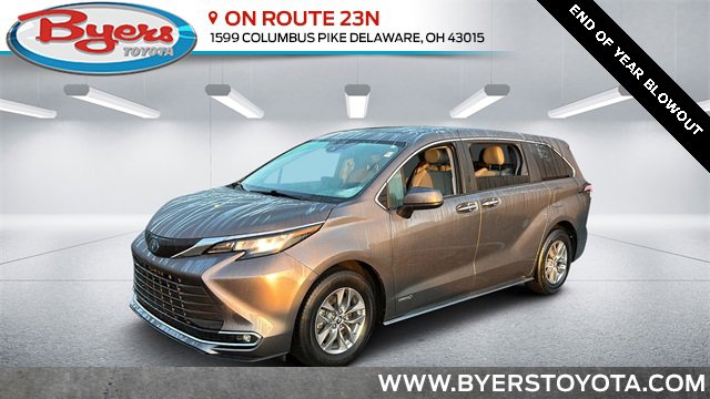 Used 2021 Toyota Sienna XLE video 1