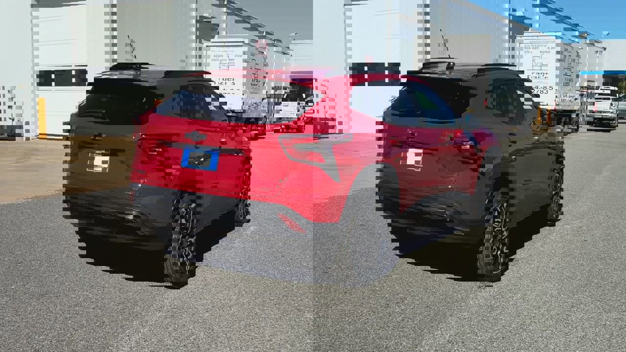 New 2026 Chevrolet Trax RS w/ Driver Confidence Package image 40