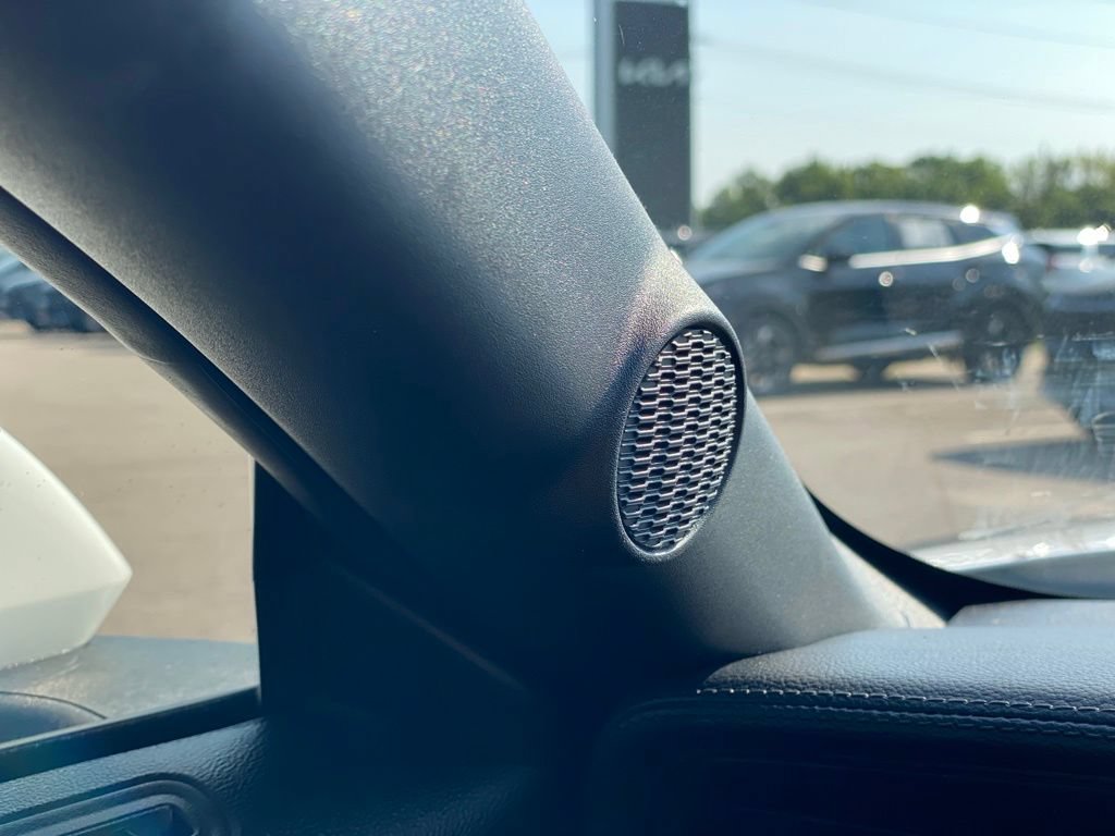 Used 2020 Ford Mustang Coupe RWD image 14