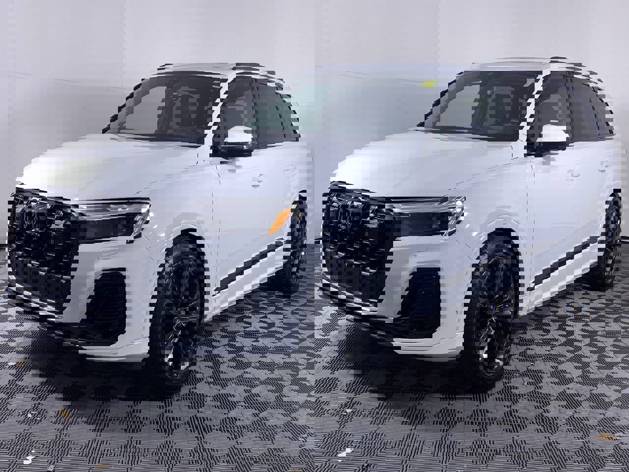 Used 2026 Audi Q7 3.0T Prestige image 19