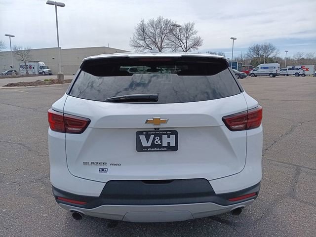 Used 2025 Chevrolet Blazer LT AWD/4WD image 19