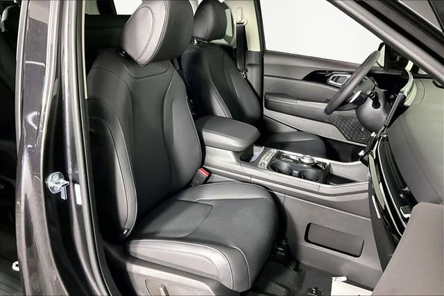 New 2026 Kia Carnival SX Prestige FWD image 12