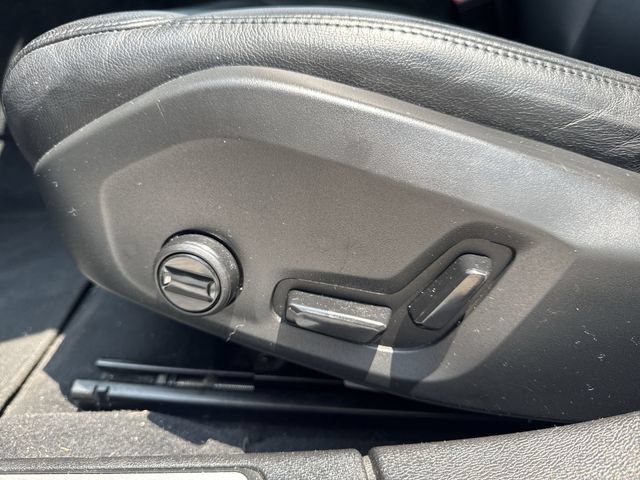 Used 2024 Volvo S60 B5 Core FWD image 12