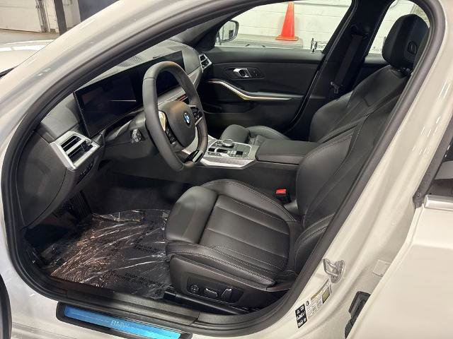 Used 2025 BMW 330i xDrive Sedan w/ Premium Package image 12