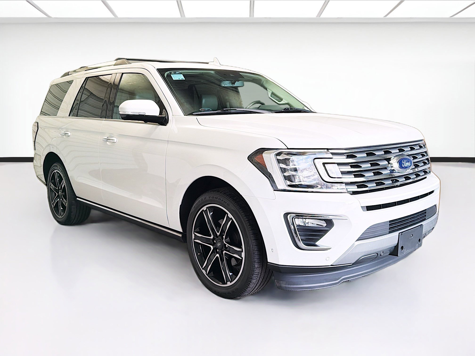 Used 2020 Ford Expedition Limited w/ Special Edition Package RWD image 3