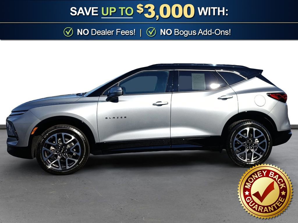 Used 2026 Chevrolet Blazer RS w/ Enhanced Convenience Package image 2