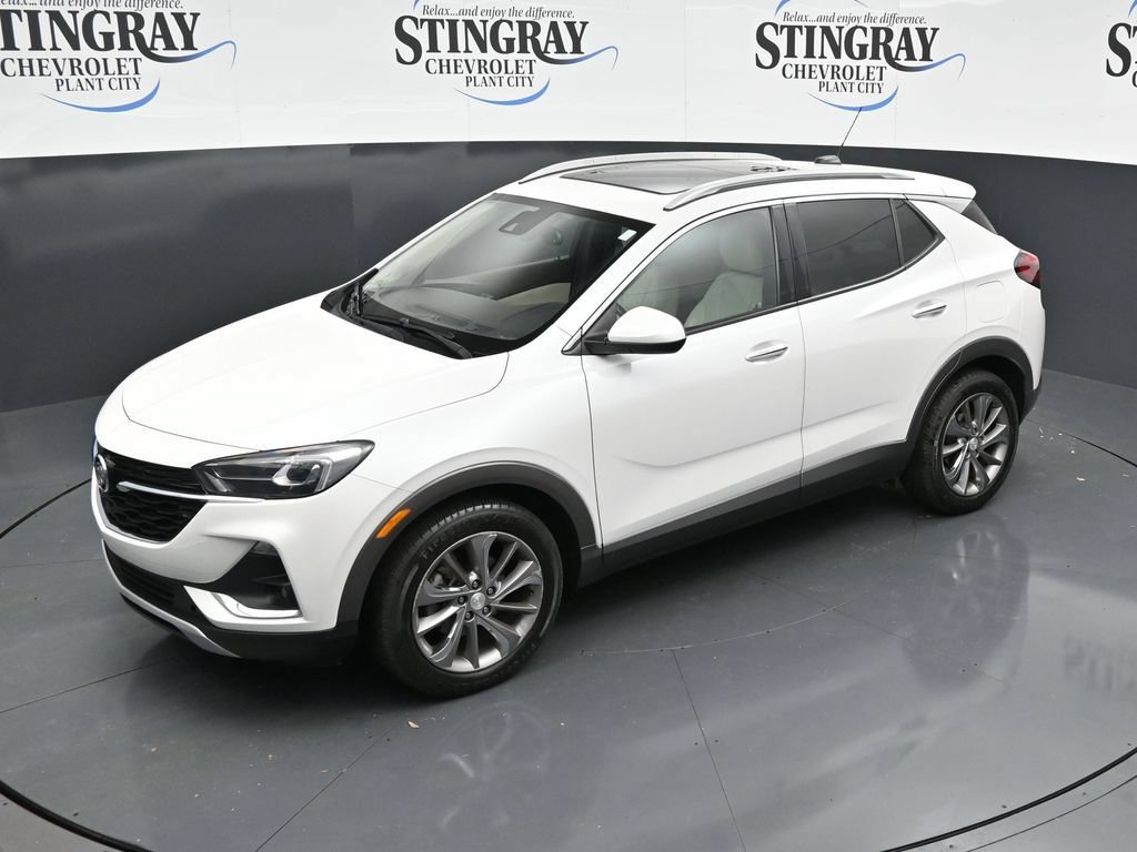Used 2021 Buick Encore GX Essence w/ Experience Buick Package FWD image 20