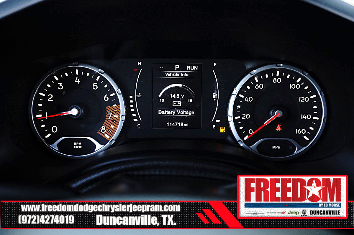 Used 2020 Jeep Renegade Latitude FWD image 18