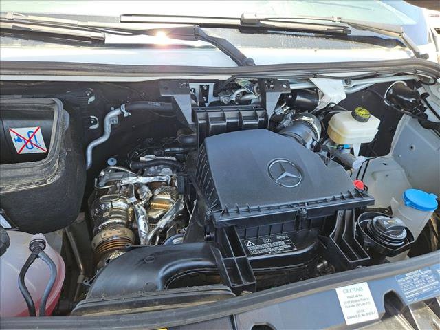 Used 2023 Mercedes-Benz Sprinter 2500 image 22