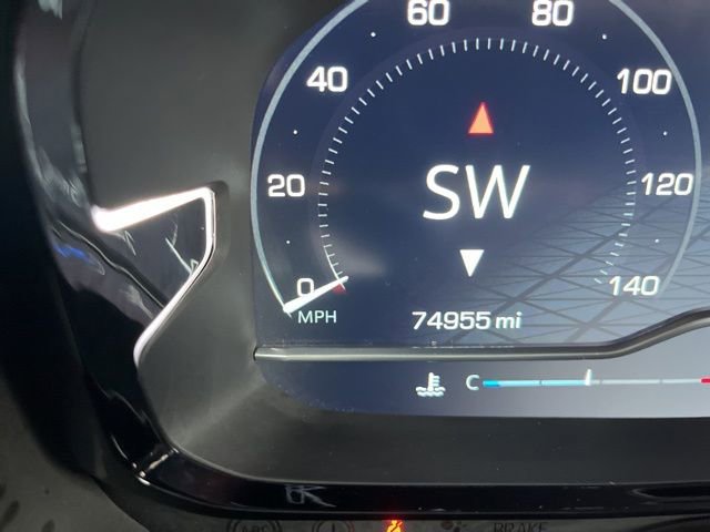 Used 2023 GMC Yukon Denali image 39