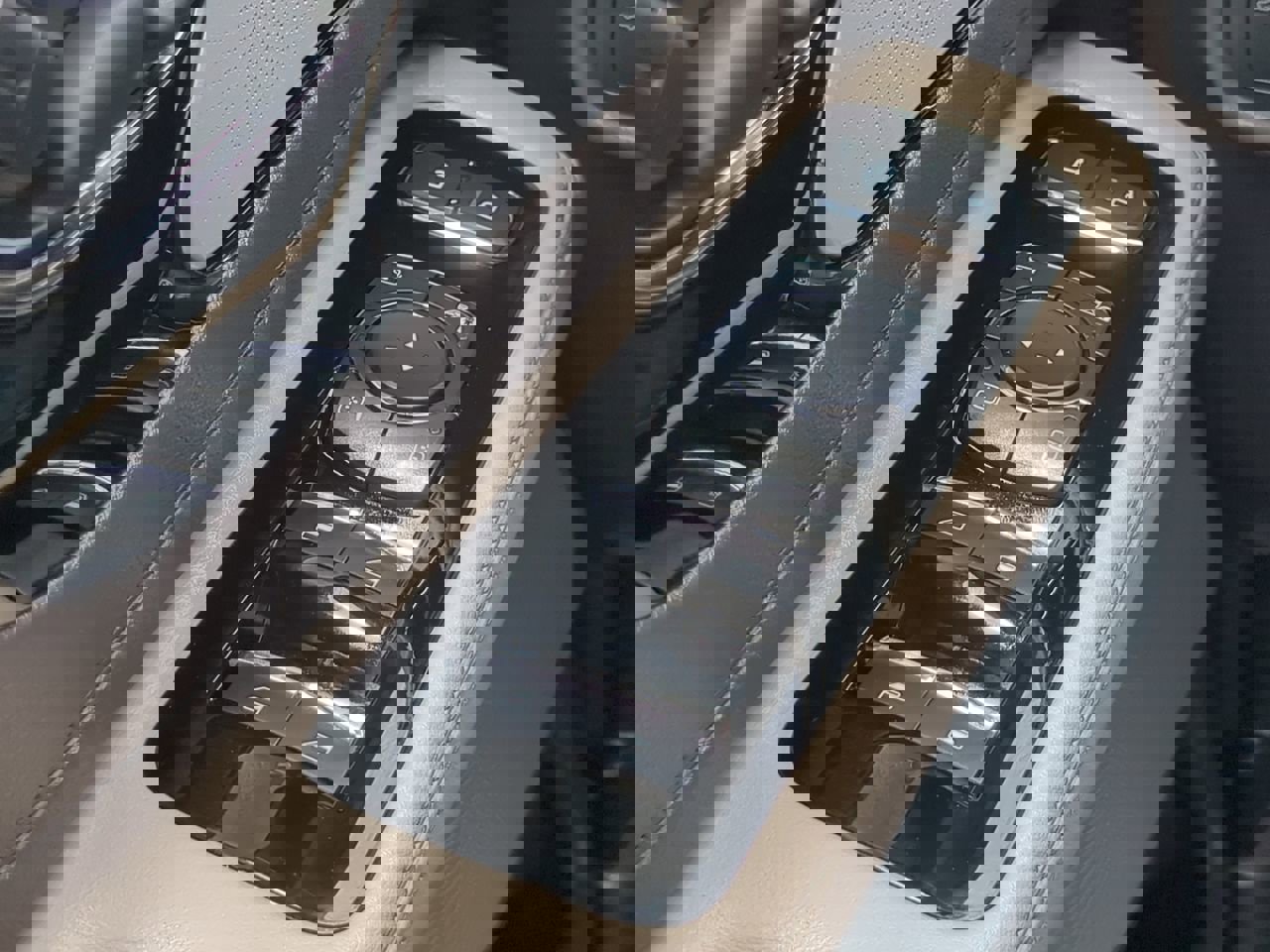 Used 2021 Lincoln Aviator Reserve w/ Equipment Group 202A image 23