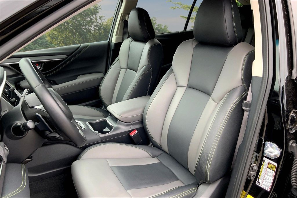 Used 2022 Subaru Outback Onyx Edition AWD/4WD image 20
