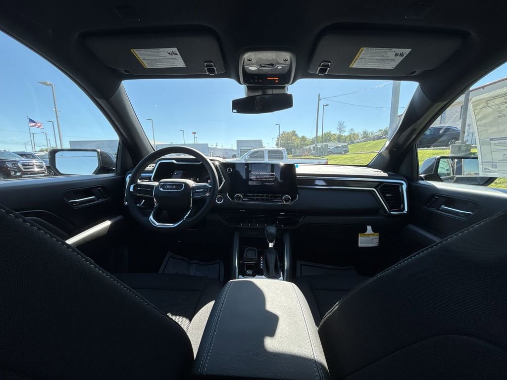 New 2026 GMC Canyon Elevation image 10